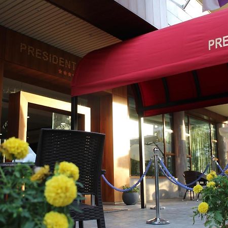 President Hotel 朱尼耶 外观 照片